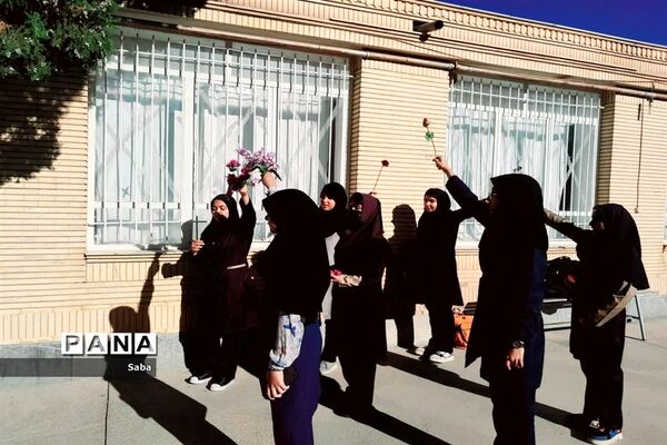 آغاز سال تحصیلی در دبیرستان شاهد مطهره