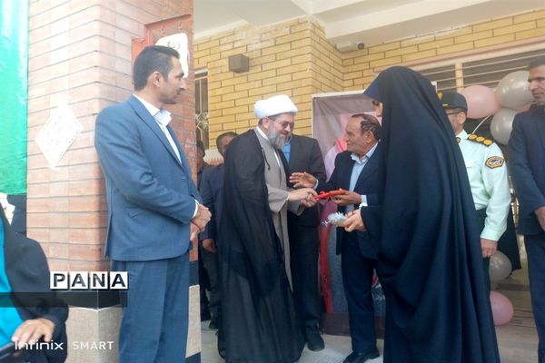 مراسم نمادین زنگ ایثار و مقاومت و بازگشایی آموزشگاه قلم چی در شهرستان بن