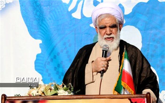 آموزش و پرورش بنیادی‌ترین و کلیدی‌ترین  وزارتخانه کشور است