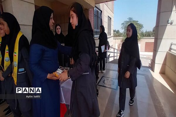 آیین بازگشایی مدارس در دبیرستان دخترانه خوارزمی شهرستان رباط‌کریم
