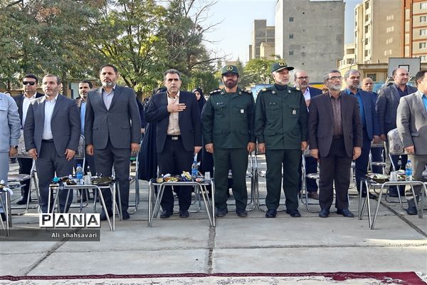 نواختن زنگ مهر، ایثار و مقاومت و آغاز سال تحصیلی جدید در کرمانشاه