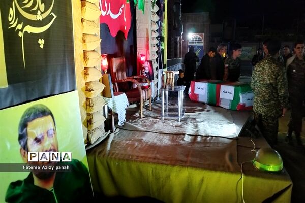 برگزاری یادواره شهدا در مدارس آباده