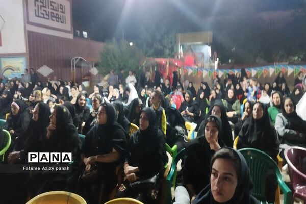 برگزاری یادواره شهدا در مدارس آباده