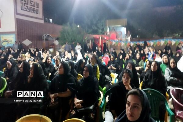 برگزاری یادواره شهدا در مدارس آباده