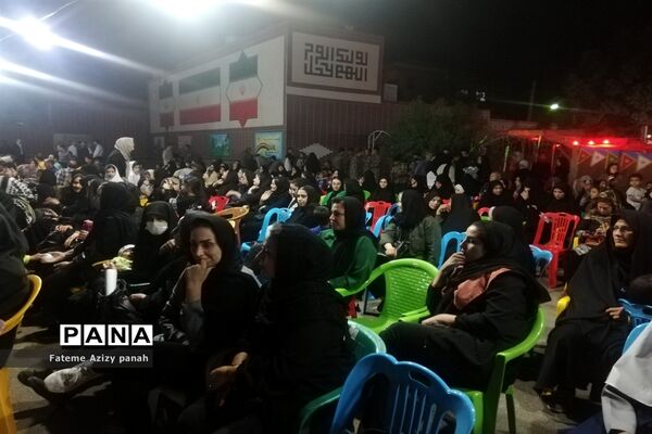 برگزاری یادواره شهدا در مدارس آباده