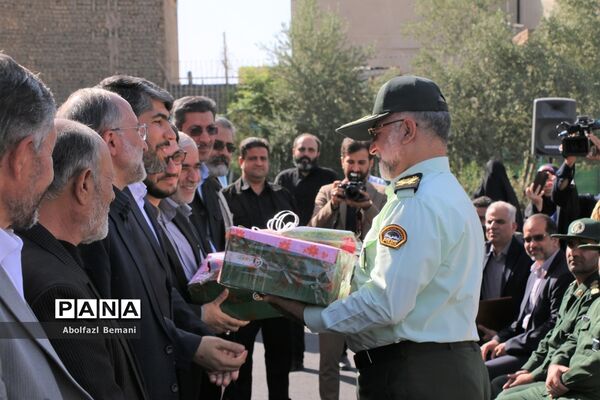 آیین آغاز سال تحصیلی با حضور معاون رئیس جمهوری در قم