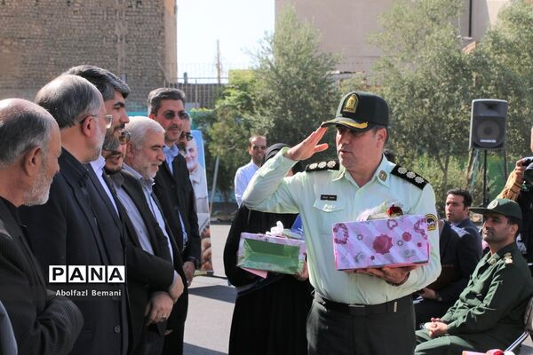 آیین آغاز سال تحصیلی با حضور معاون رئیس جمهوری در قم