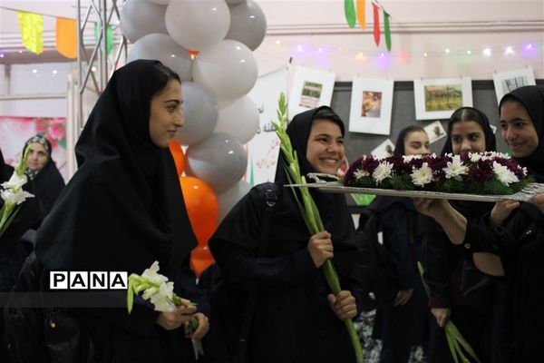 طنین زنگ مهر مهدوی در هنرستان فیروزکوهی