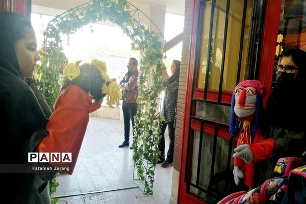 مراسم جشن بازگشایی مدارس و آیین نواختن زنگ مهر