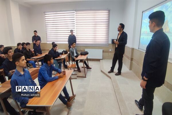 افتتاح هوشمندترین ساختمان شهید نوچمنی دبیرستان استعدادهای درخشان علامه حلی۲ در شهر جدید پرند
