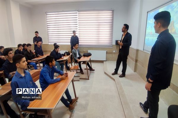 افتتاح هوشمندترین ساختمان شهید نوچمنی دبیرستان استعدادهای درخشان علامه حلی۲ در شهر جدید پرند