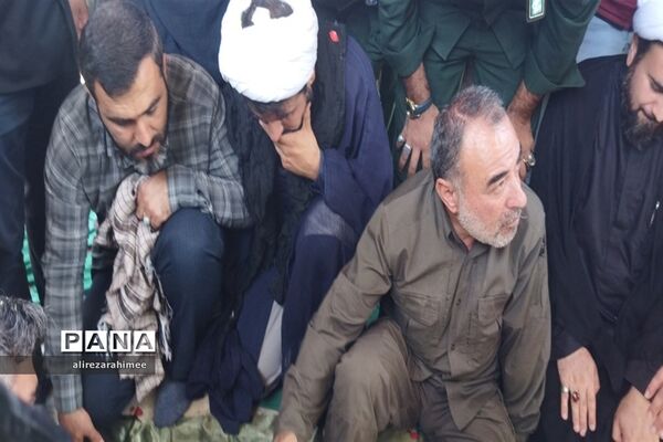 تشیع پیکر مطهر شهید گمنام در شهرستان فیروزکوه