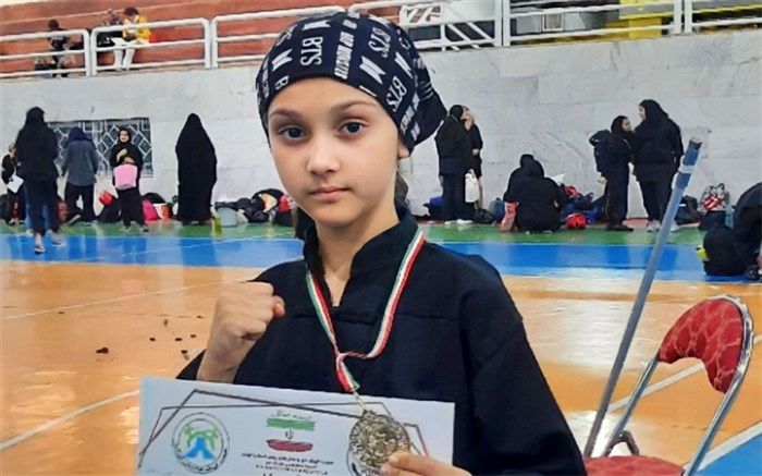 کسب نخستین رتبه استانی در مسابقات کونگ‌فو توسط دانش‌آموز پاکدشتی