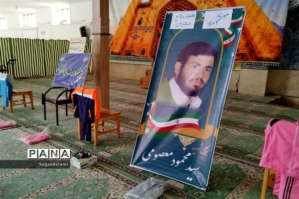 سومین رزمایش همدلی کمک به دانش‌آموزان نیازمند شهرستان اقلید در سال تحصیلی جدید