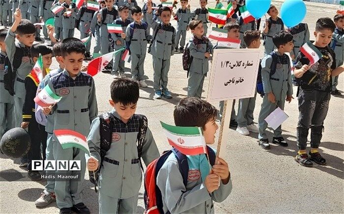 وابستگی دانش‌آموزان، ریشه در برخورد اولیا با دانش‌آموز در سنین پایین دارد