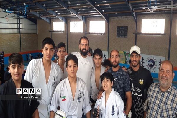 برگزاری مسابقات کشوری رزمی در صفادشت