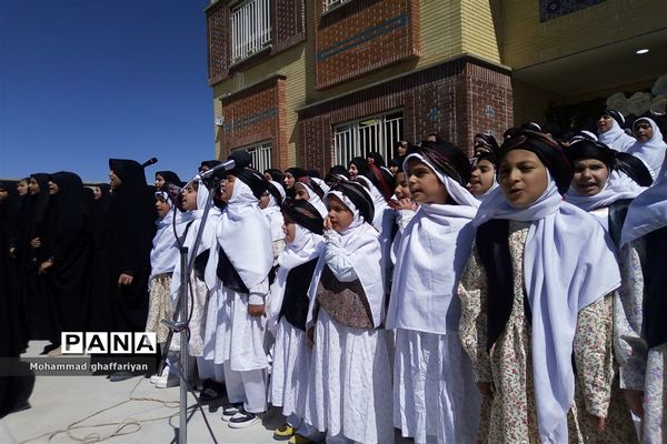 افتتاح مدرسه دوازده کلاسه شهید محسن فخری زاده در تربت جام