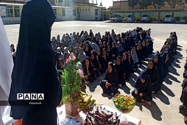 برگزاری جشن ولایت و امامت امام زمان (عج) در دبیرستان برادران طباطبایی شهرستان کاشمر