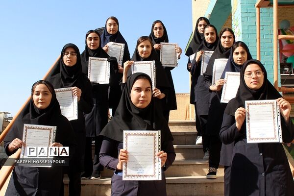 جشن بازگشایی مدارس و آغاز امامت امام دوازدهم در بهارستان‌2