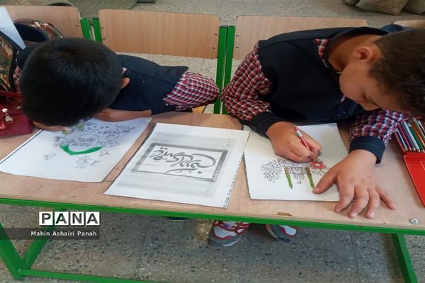 برگزاری آیین آغاز سال تحصیلی و جشن ولایت در مدرسه منتظری فتح آباد خاتم