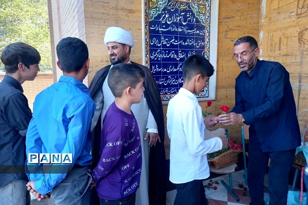 زنگ بیعت با امام زمان(عج) در دبیرستان پیامبر اعظم فشافویه