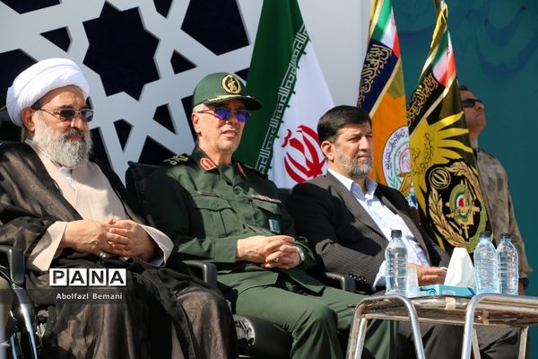 مراسم «عهد سربازی» نیروهای مسلح