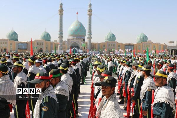 مراسم «عهد سربازی» نیروهای مسلح