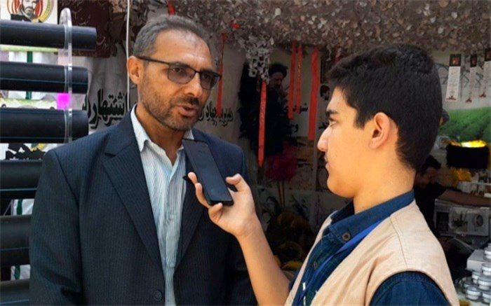 نگاه ویژه به صنعت شترمرغ می‌تواند ارزآور باشد