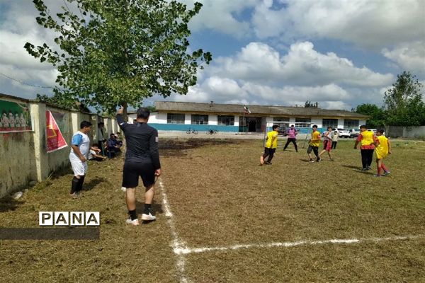 مسابقات مینی فوتبال در محمودآباد
