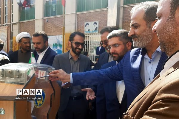 جشن عاطفه‌ها