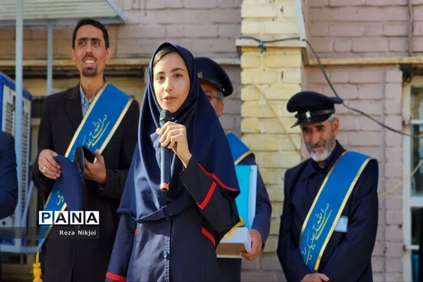 حضور خادمان جمکران در مدارس ناحیه یک بهارستان