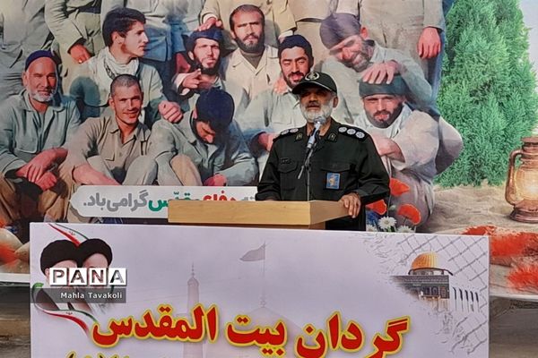 مراسم صبحگاه مشترک به مناسبت گرامیداشت هفته دفاع مقدس