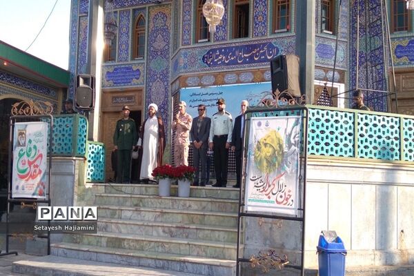غبارروبی و عطرافشانی مزار شهدا