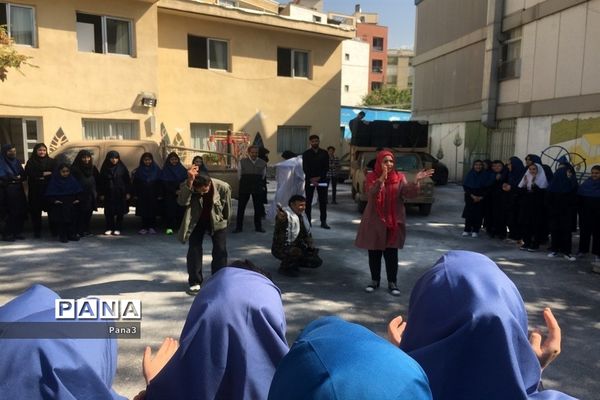 حضور کاروان‌های دفاع مقدس در مدارس آموزش و پرورش منطقه ۳