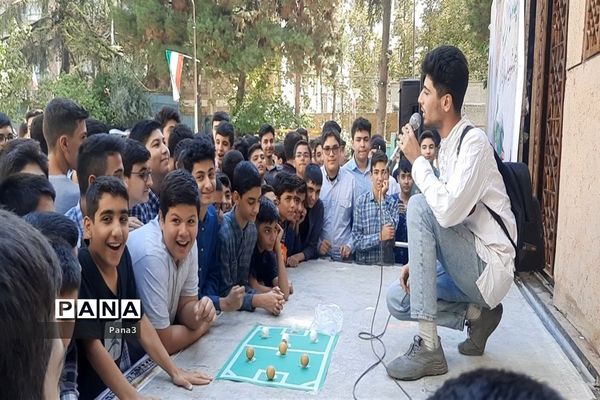 حضور کاروان‌های دفاع مقدس در مدارس آموزش و پرورش منطقه ۳