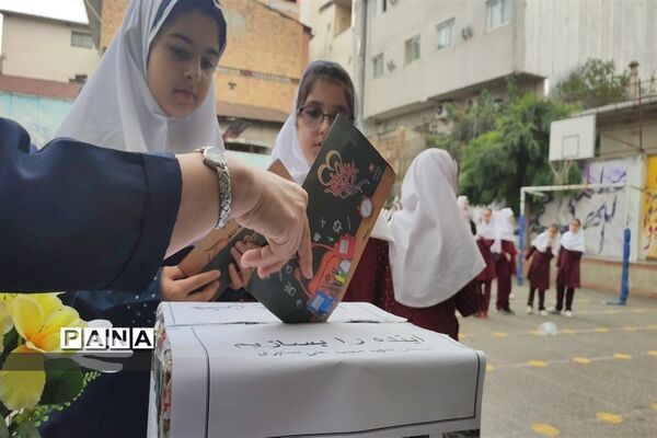 جشن عاطفه‌ها در قائمشهر