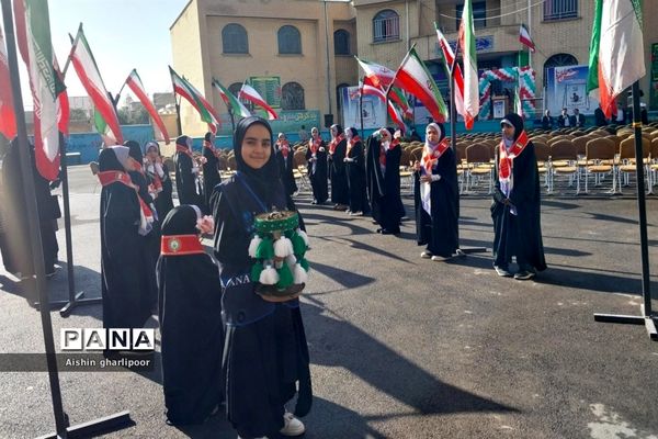 جشن عاطفه‌ها، همزمان با سراسر کشور در شیراز