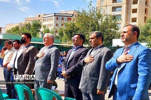 جشن عاطفه‌ها در آموزش و پرورش منطقه ۱۶