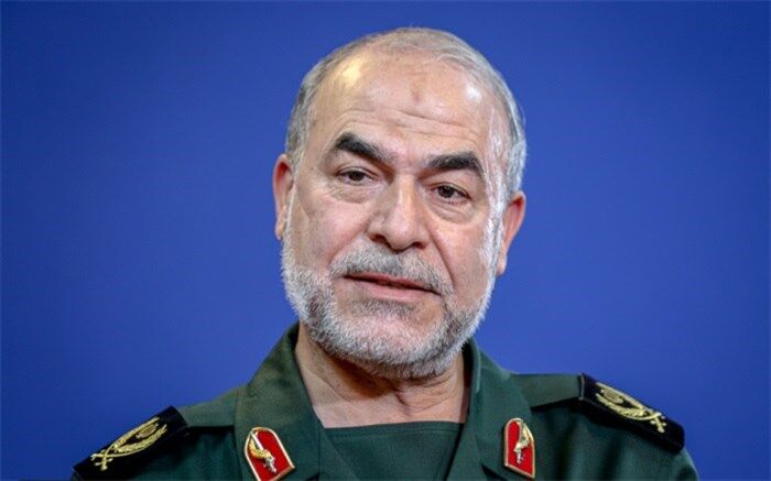 دشمن در جنگ شناختی با برجسته‌سازی مشکلات به دنبال وارونه‌نمایی است