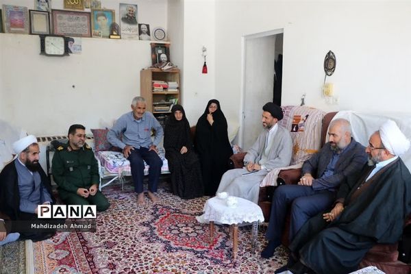 رزمایش فرهنگی رهروان شهدا در شهرستان اردکان