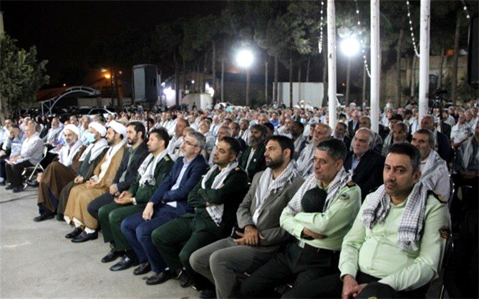 گردهمایی یادگاران هشت سال دفاع مقدس در اسلامشهر/فیلم