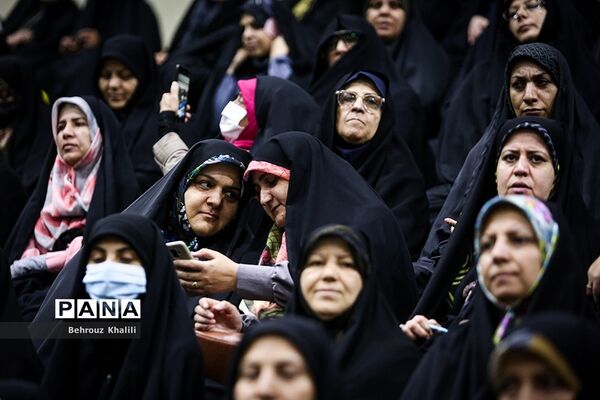 اجتماع بزرگ جوانان نقش آفرین گام دوم انقلاب