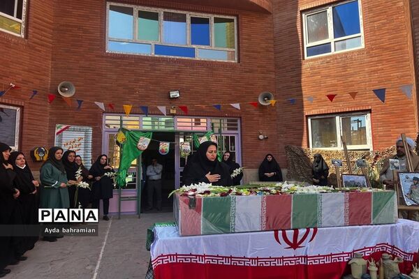 استقبال از شهید گمنام در مدرسه نبوت صفادشت