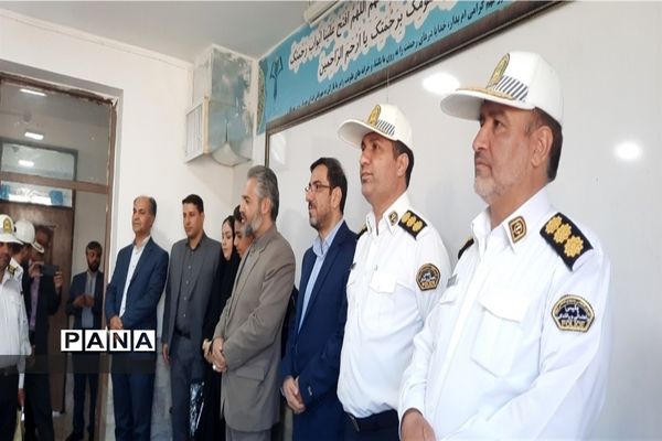 مراسم نواختن زنگ مهر و  تقدیر از فرزندان شهید سرهنگ جام دوست