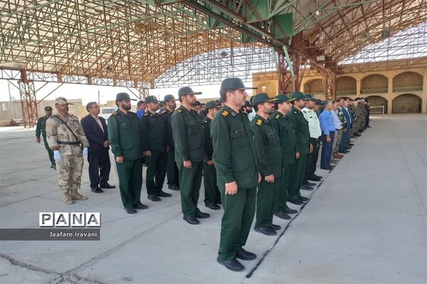 صبحگاه مشترک نیروهای مسلح شهرستان مروست