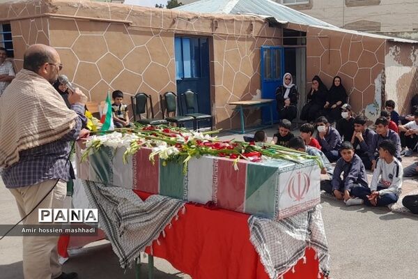 تشییع شهید گمنام در دبیرستان ابن‌سینا و امام سجاد (ع) رودهن