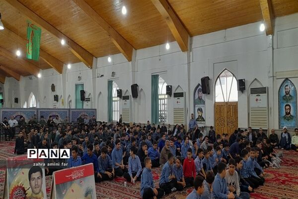 اجتماع جوانان نقش آفرین در نور