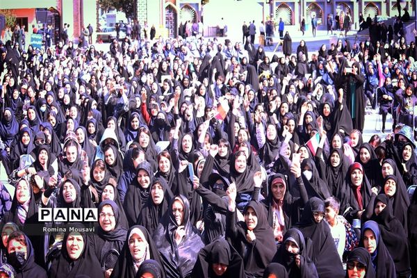 اجتماع جوانان نقش آفرین گام دوم انقلاب