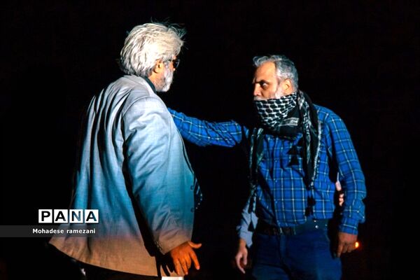 نمایش بزرگ میدانی نوری در نیمروز در بوستان کوهشار
