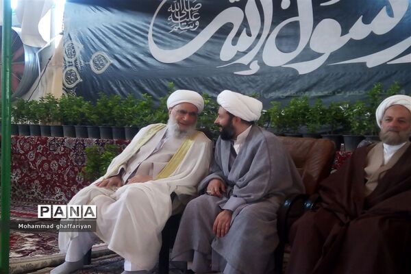 آغاز ویژه برنامه‌های هفته وحدت در تربت جام